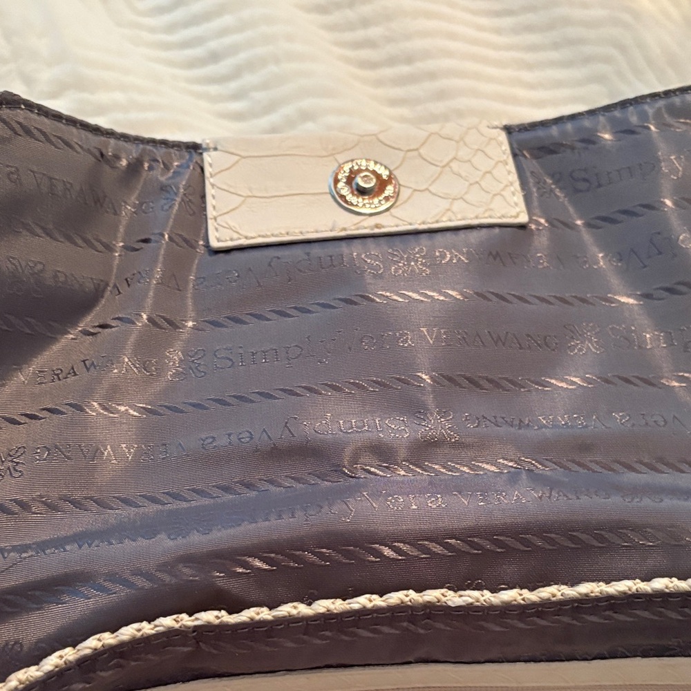2 Neutral Women’s Handbag - Picture 9 of 12